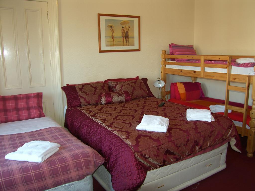 Regis Guest House EDI Szoba fotó
