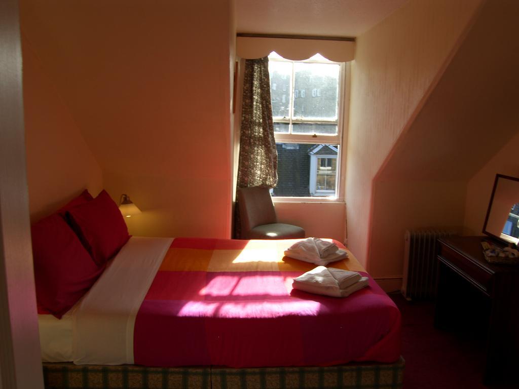 Regis Guest House EDI Kültér fotó