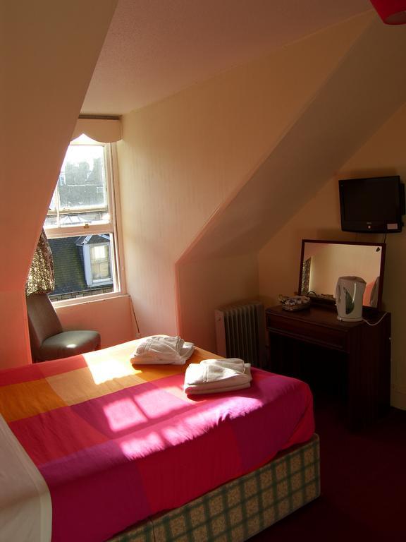 Regis Guest House EDI Szoba fotó