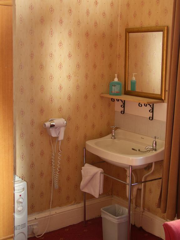 Regis Guest House EDI Kültér fotó