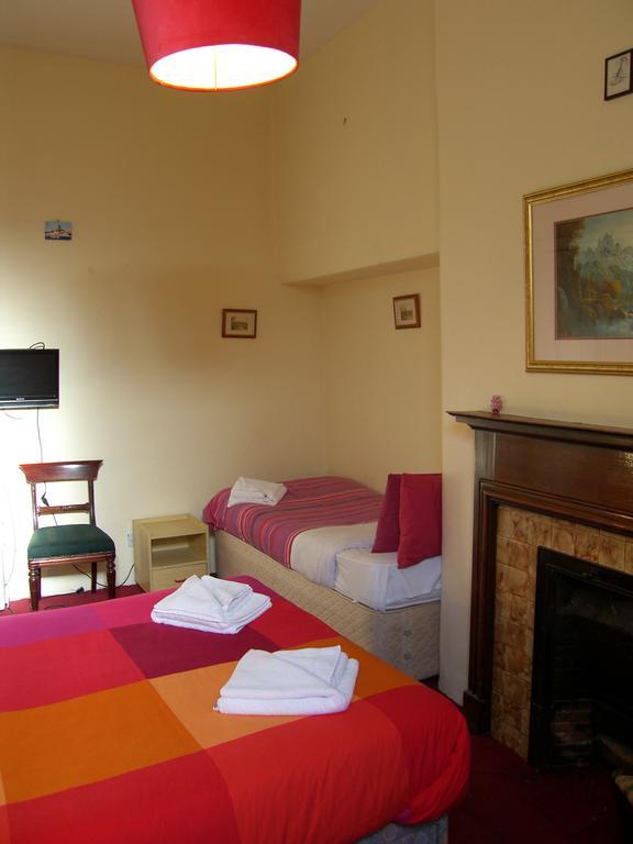 Regis Guest House EDI Szoba fotó