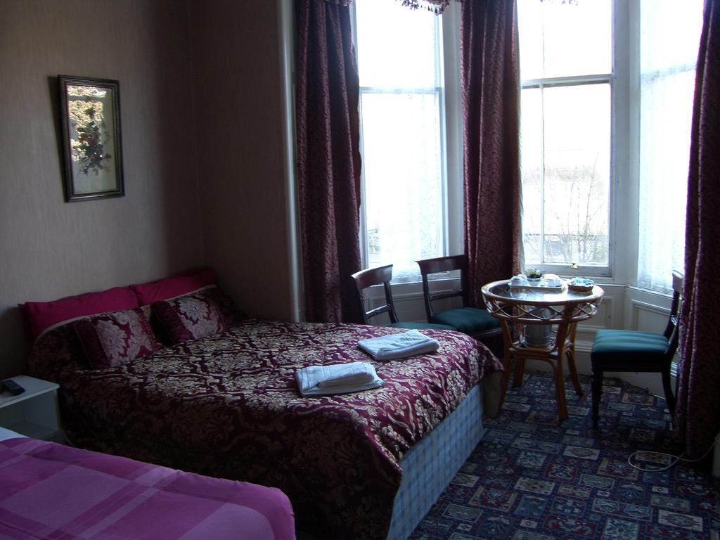 Regis Guest House EDI Kültér fotó