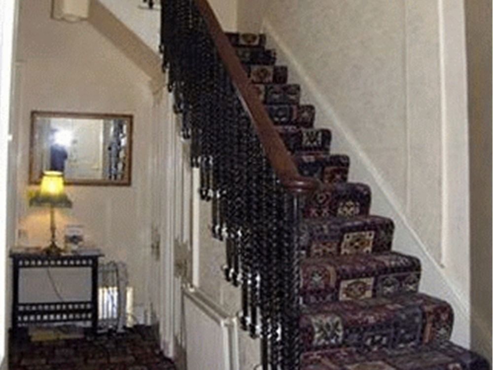 Regis Guest House EDI Kültér fotó